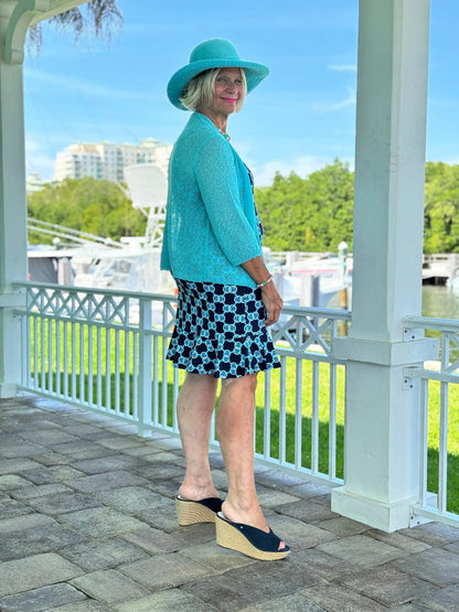 BLUE MEDALLION  HALTER RUFFLE