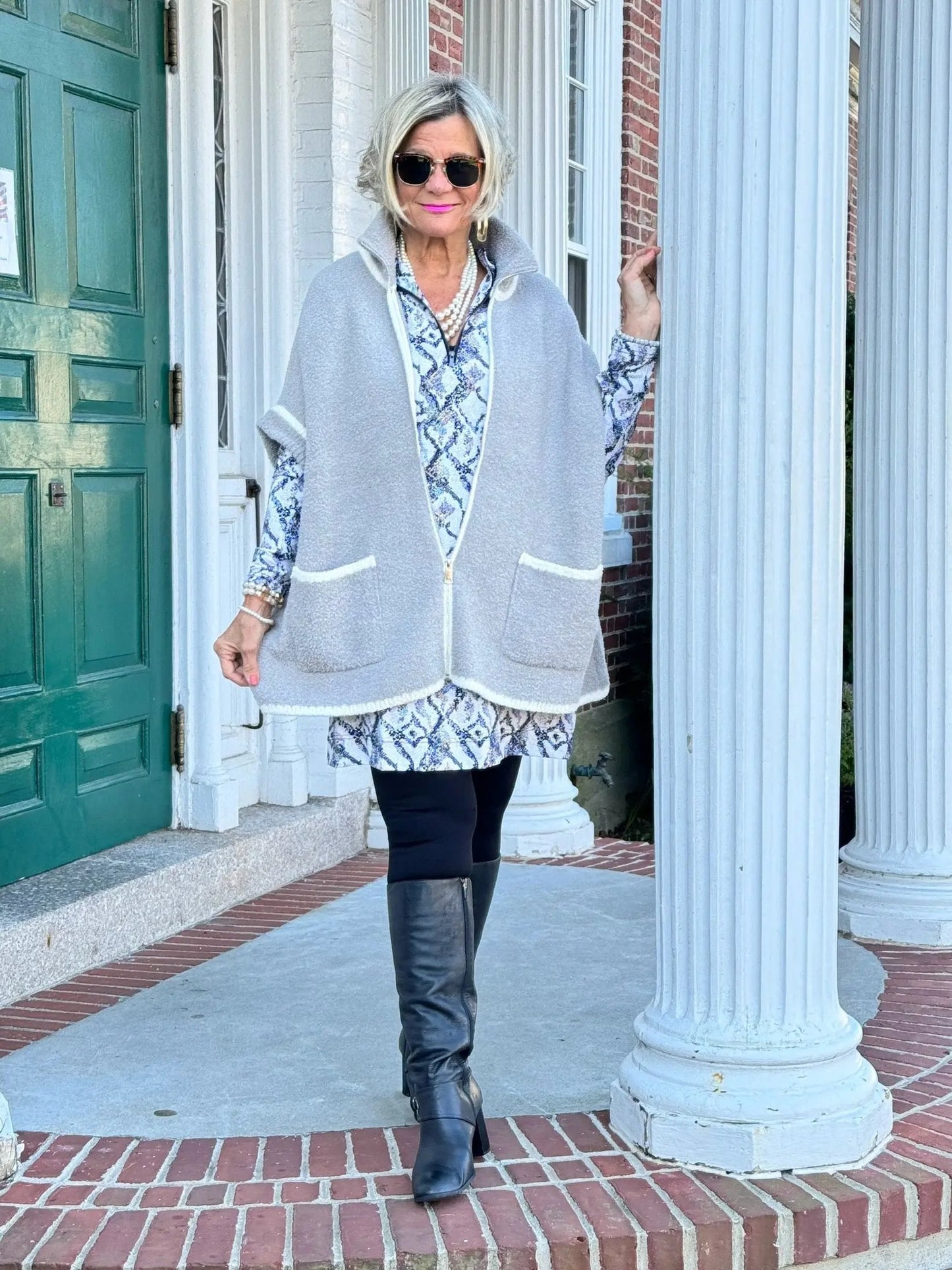 AUTUMN GRAY ZIPPER JACKET
