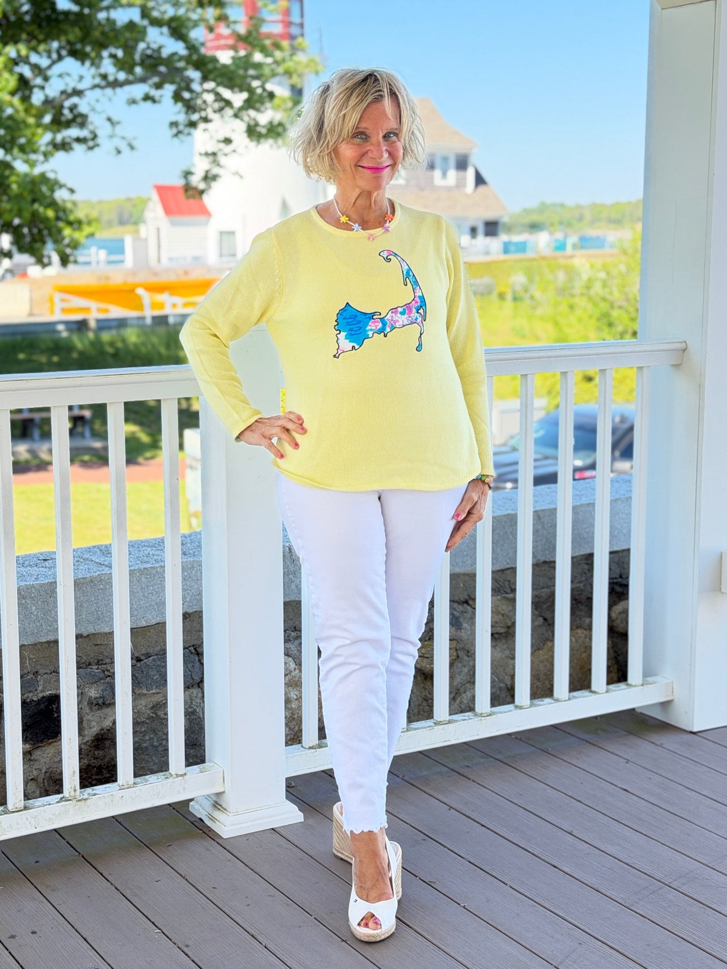 BEACH CLUB YELLOW CAPE COD MAP SWEATER