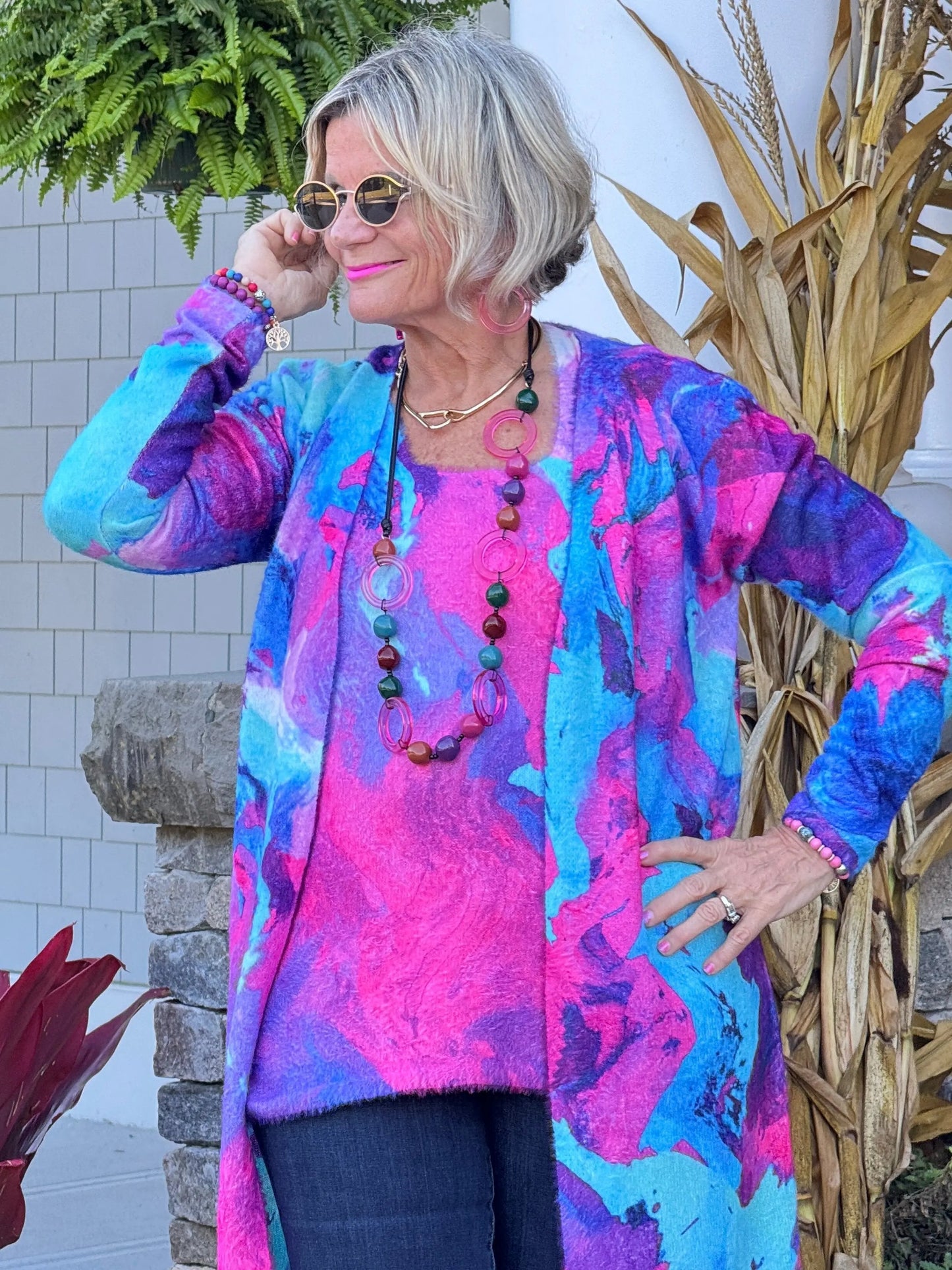 COLOR WAVES OF FASHION CARDIGAN