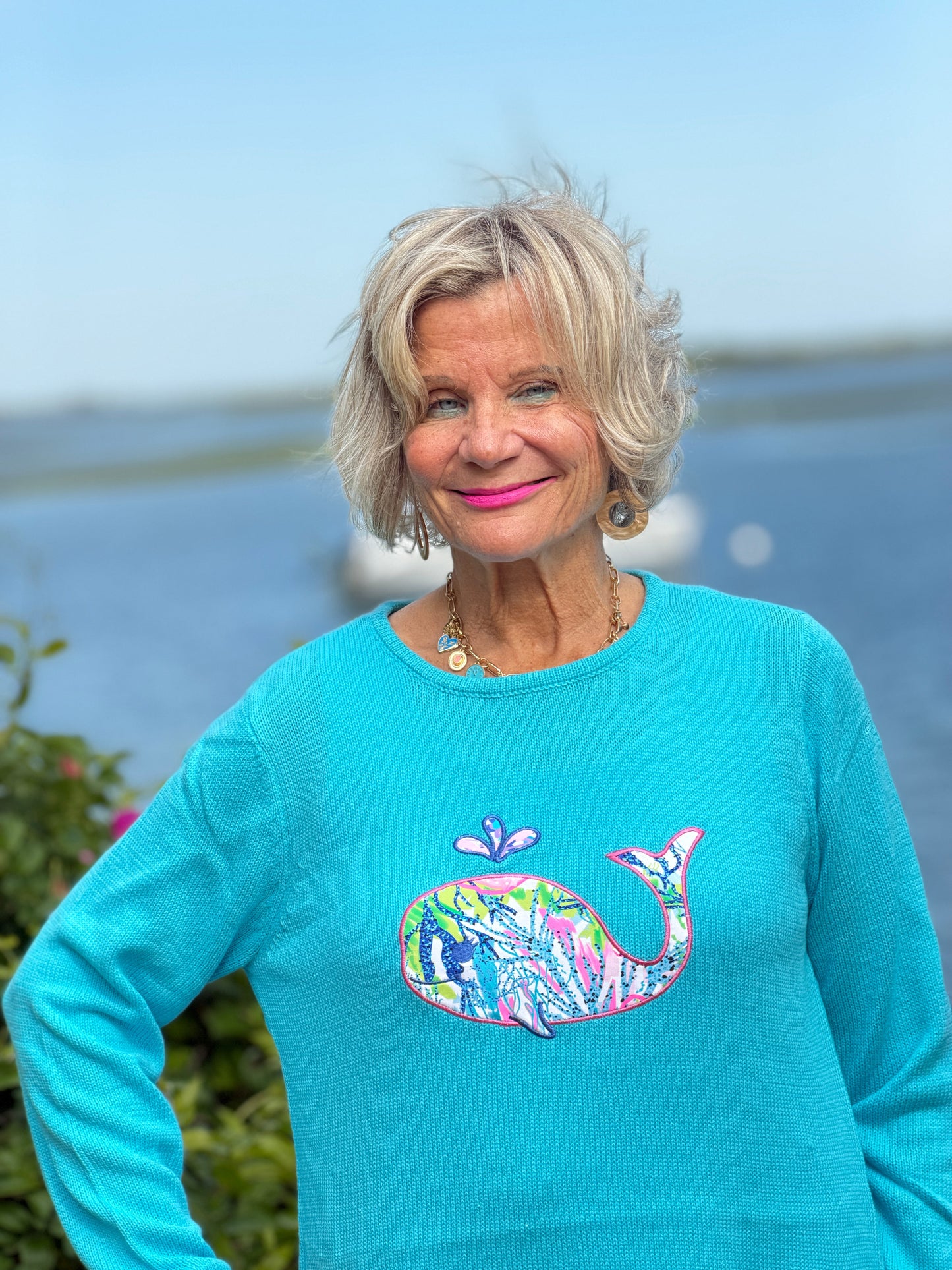 BEACH CLUB AQUA WHALE SWEATER