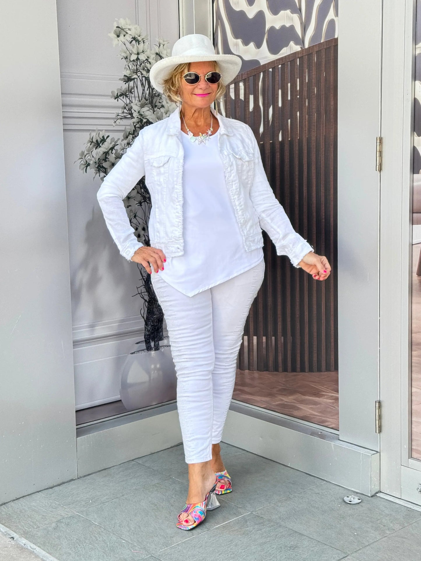 LULU B WHITE LINEN JACKET