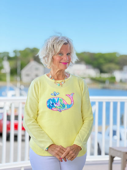 BEACH CLUB YELLOW WHALE SWEATER