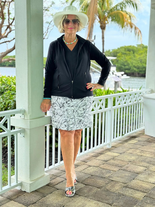 LULU-B ELEGANT EXPRESSIONS SKORT
