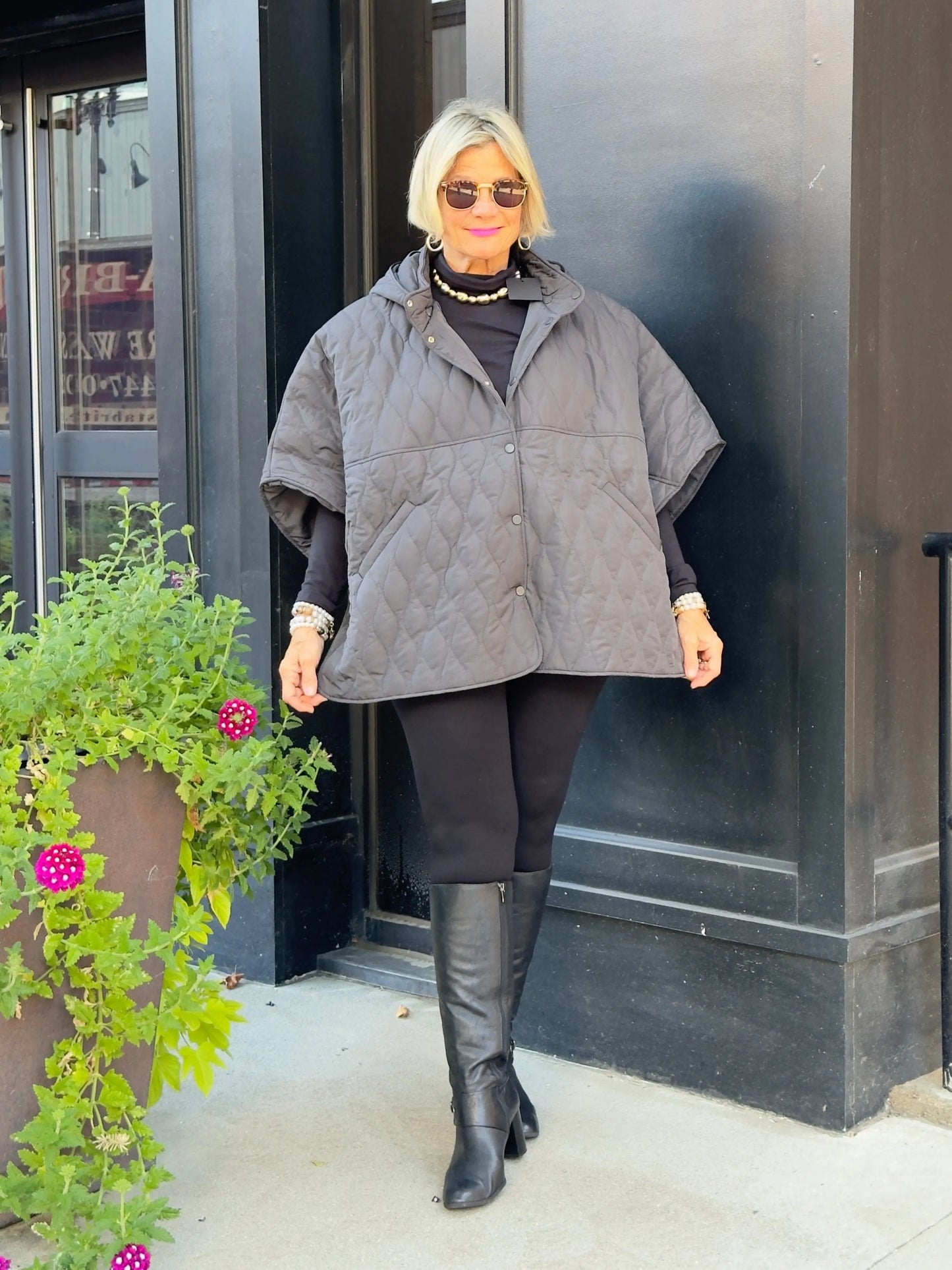 GRAY QUILTED SNAP JACKET