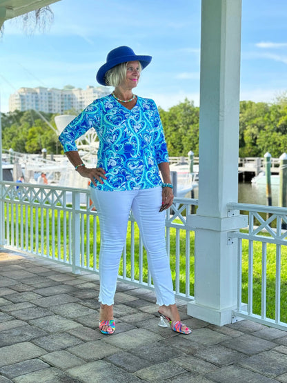 BLUE DREAMING V NECK TOP