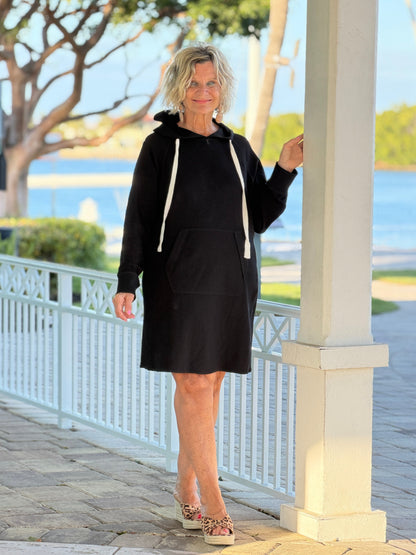 Lulu-b kangaroo pocket black scuba dress