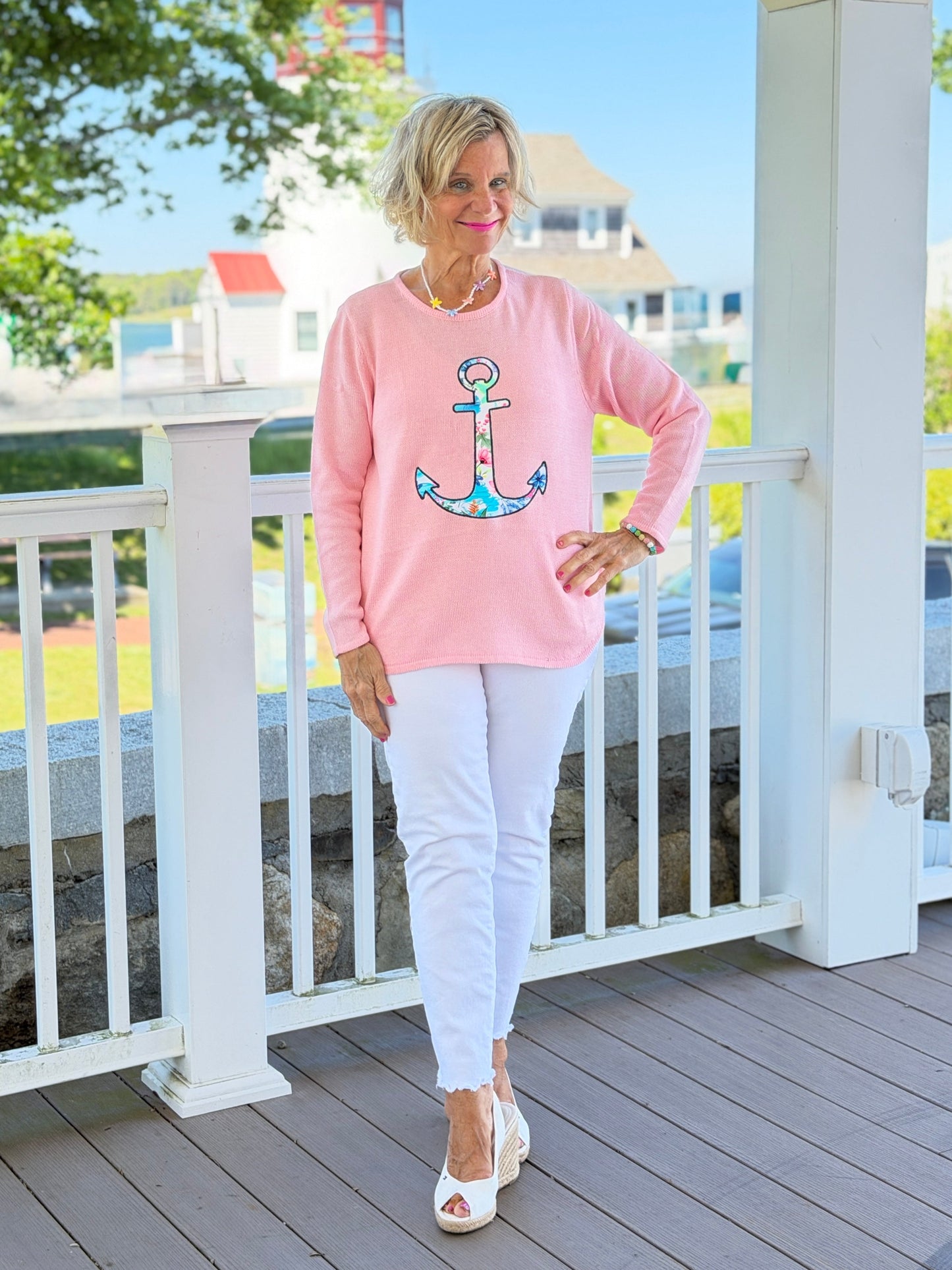 BEACH CLUB PINK ANCHOR SWEATER
