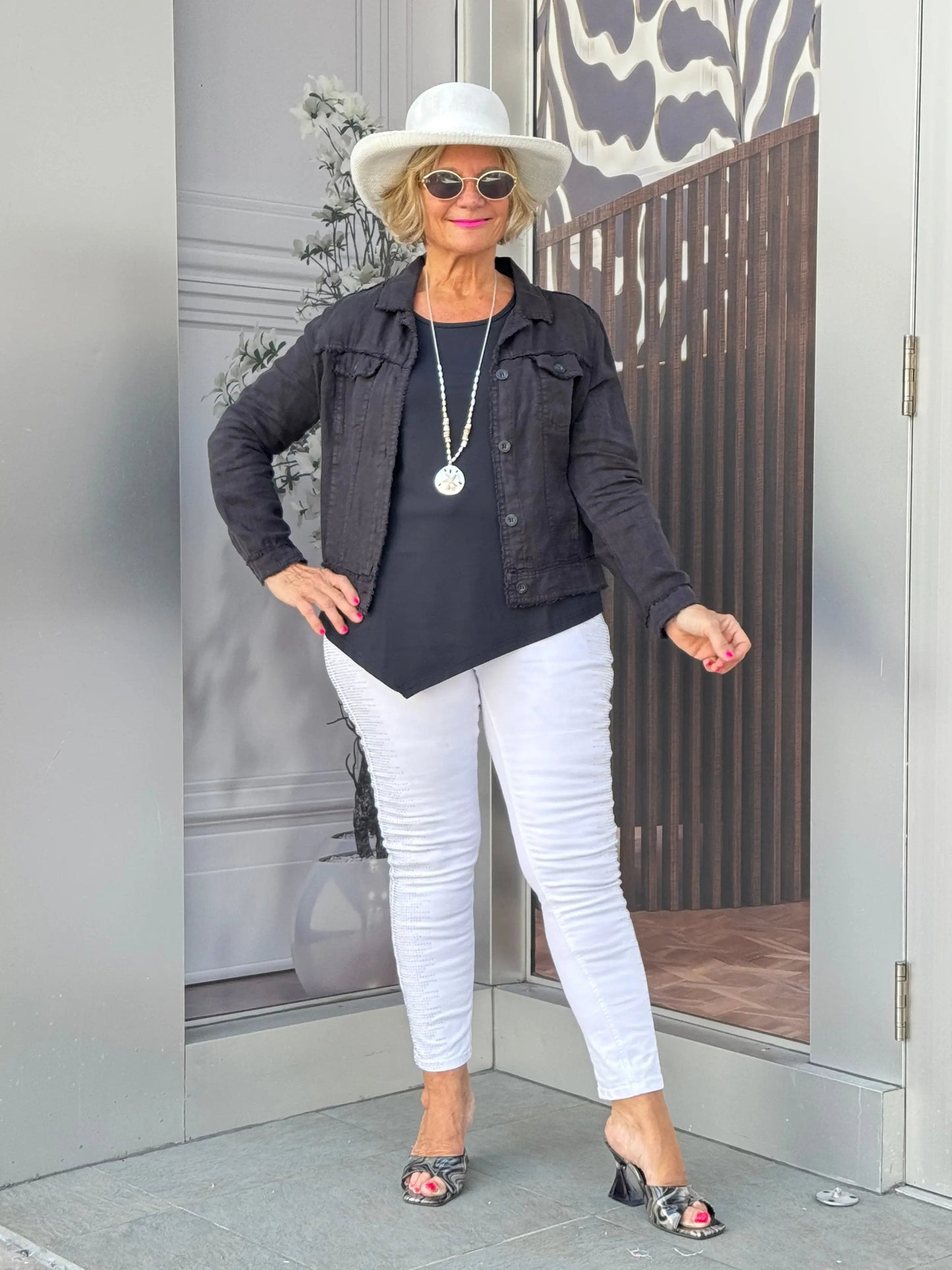 LULU B BLACK LINEN JACKET
