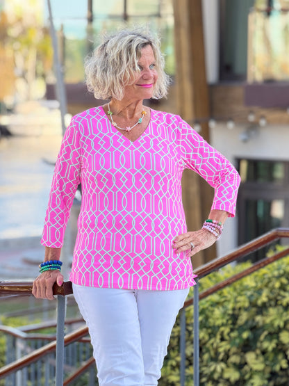 LLULU B PALM BEACH LATTICE V NECK TOP