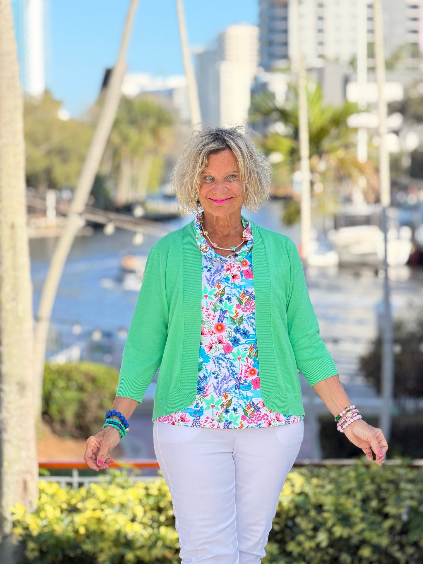 LULU B PARADISE GARDEN SLEEVELESS RUFFLE TOP