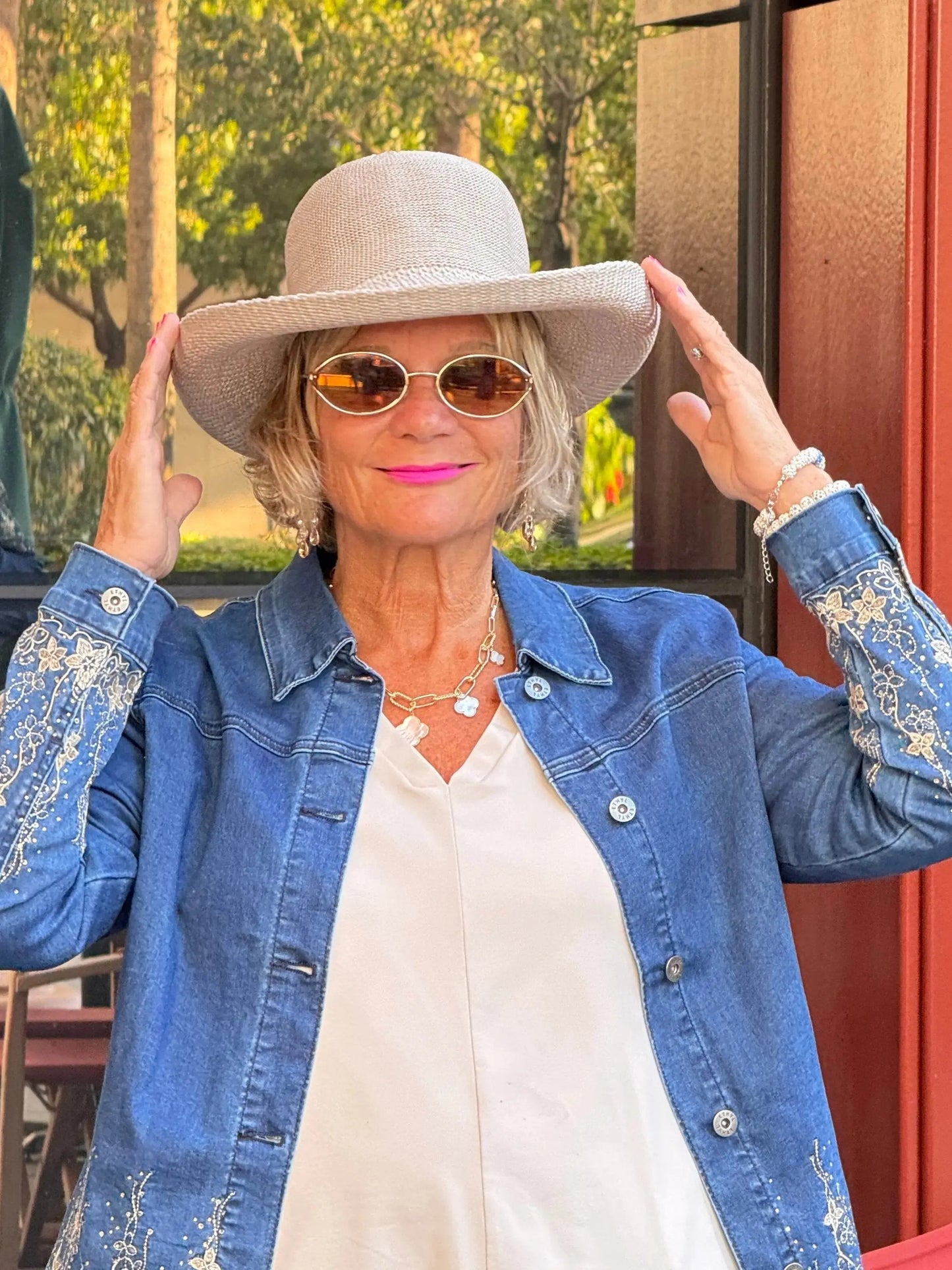 DENIM LACE FLOWER JACKET