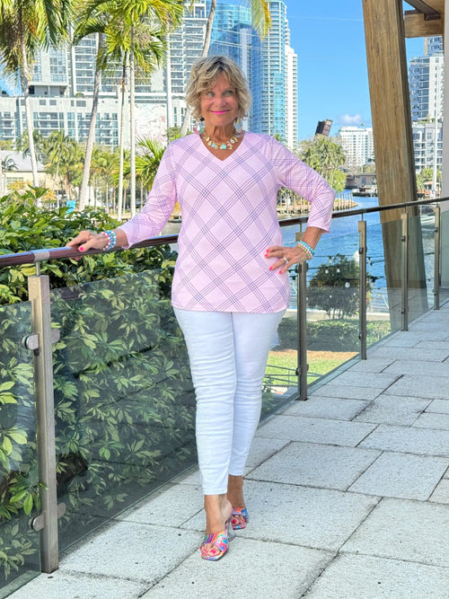 LULU B PINK CHIC V NECK TOP
