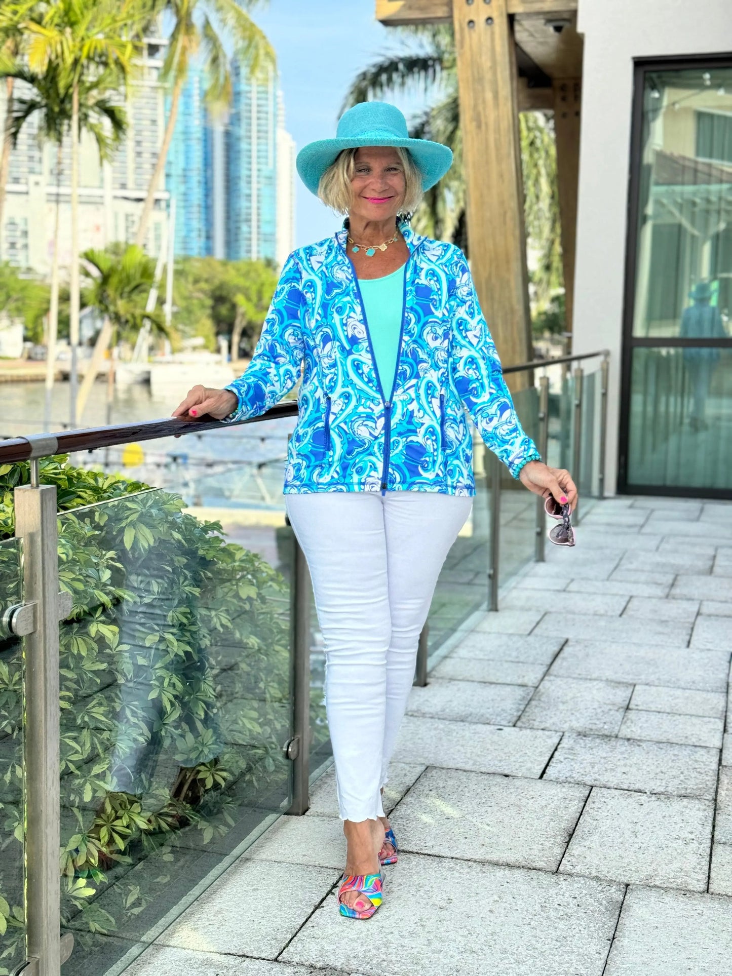 BLUE DREAMING HEARTS FULL ZIPPER