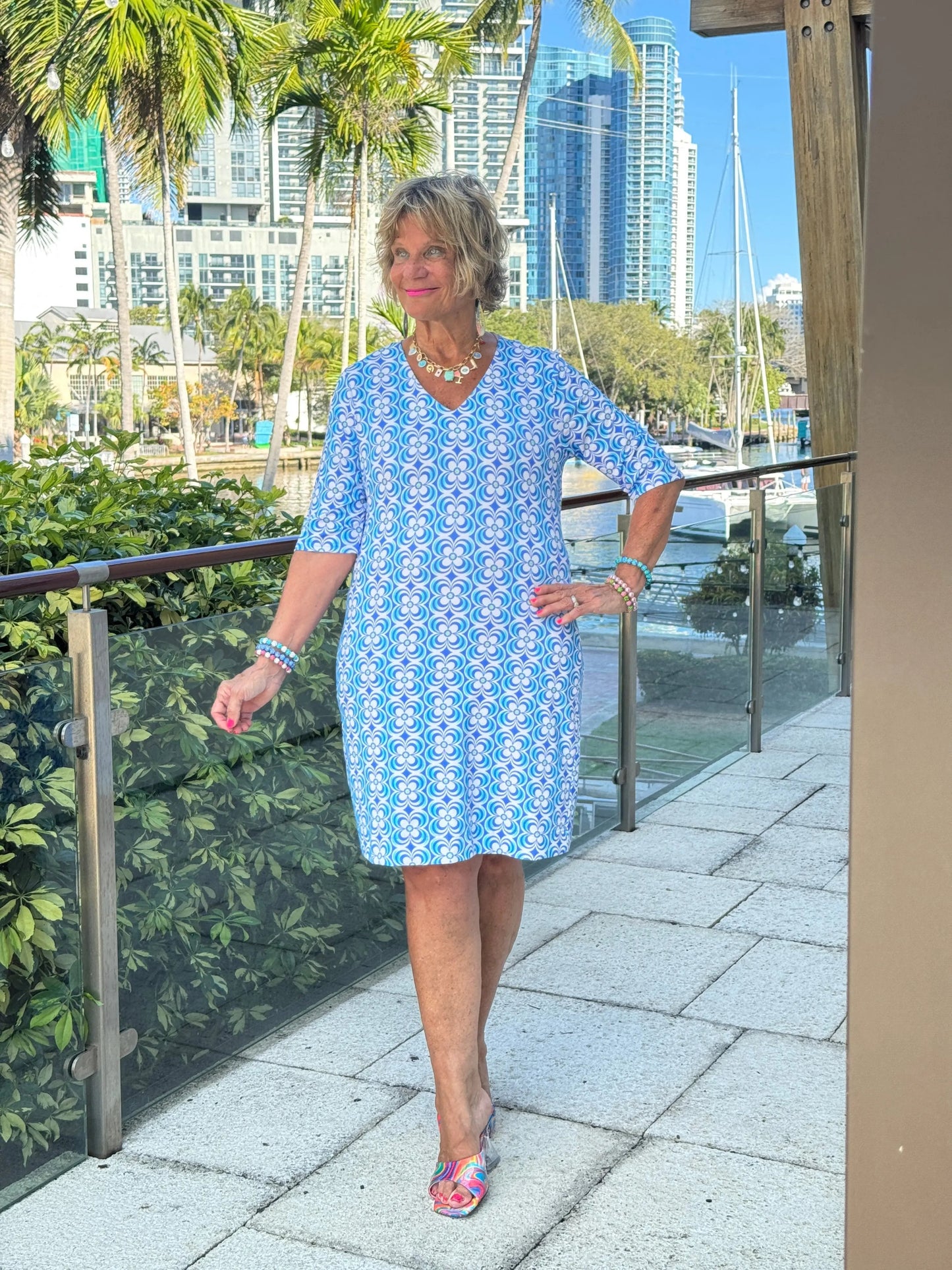 LULU B COASTAL BLOOM ELBOW SLEEVE DRESS
