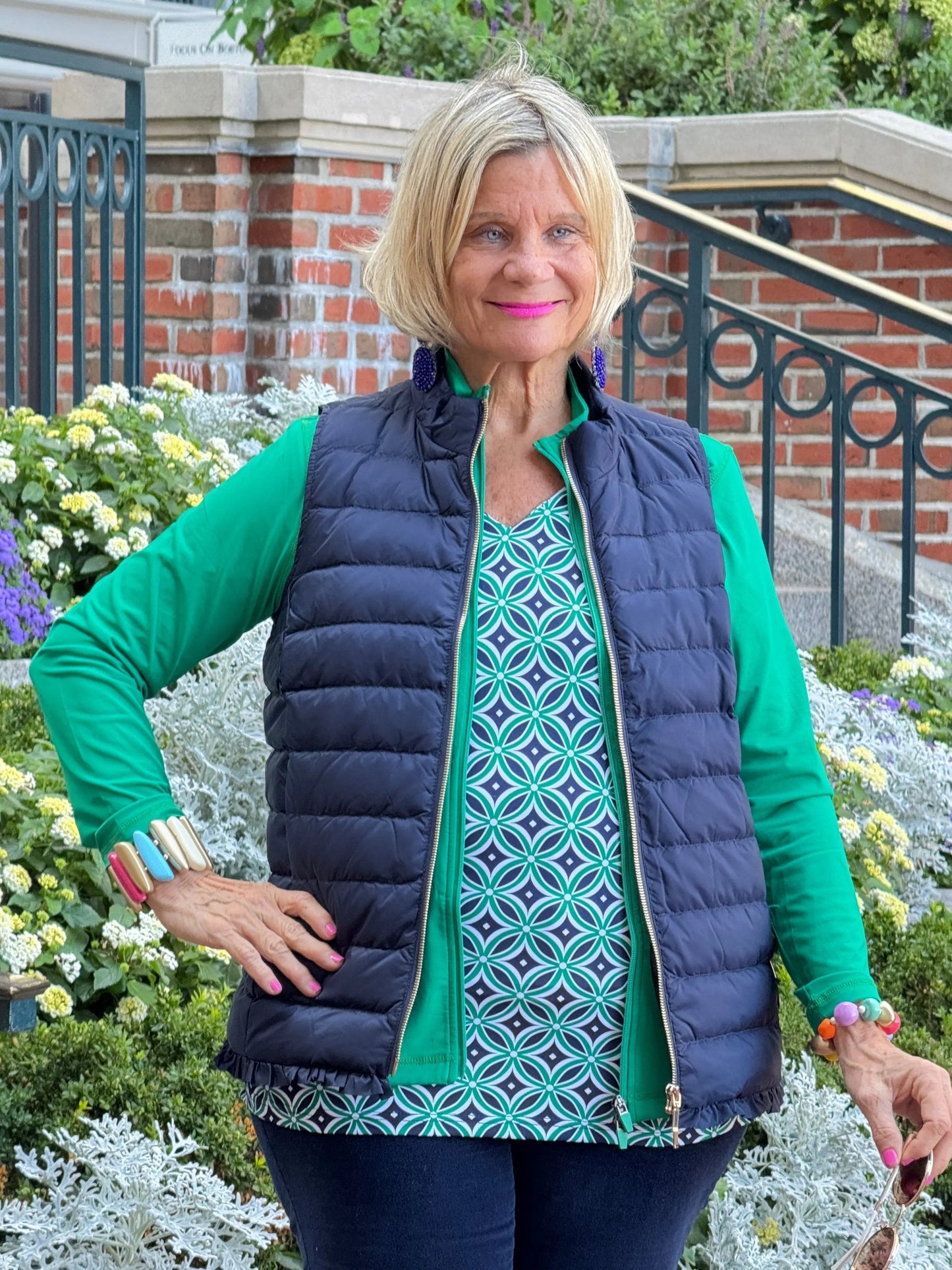 LULU-B NAVY SHORT VEST