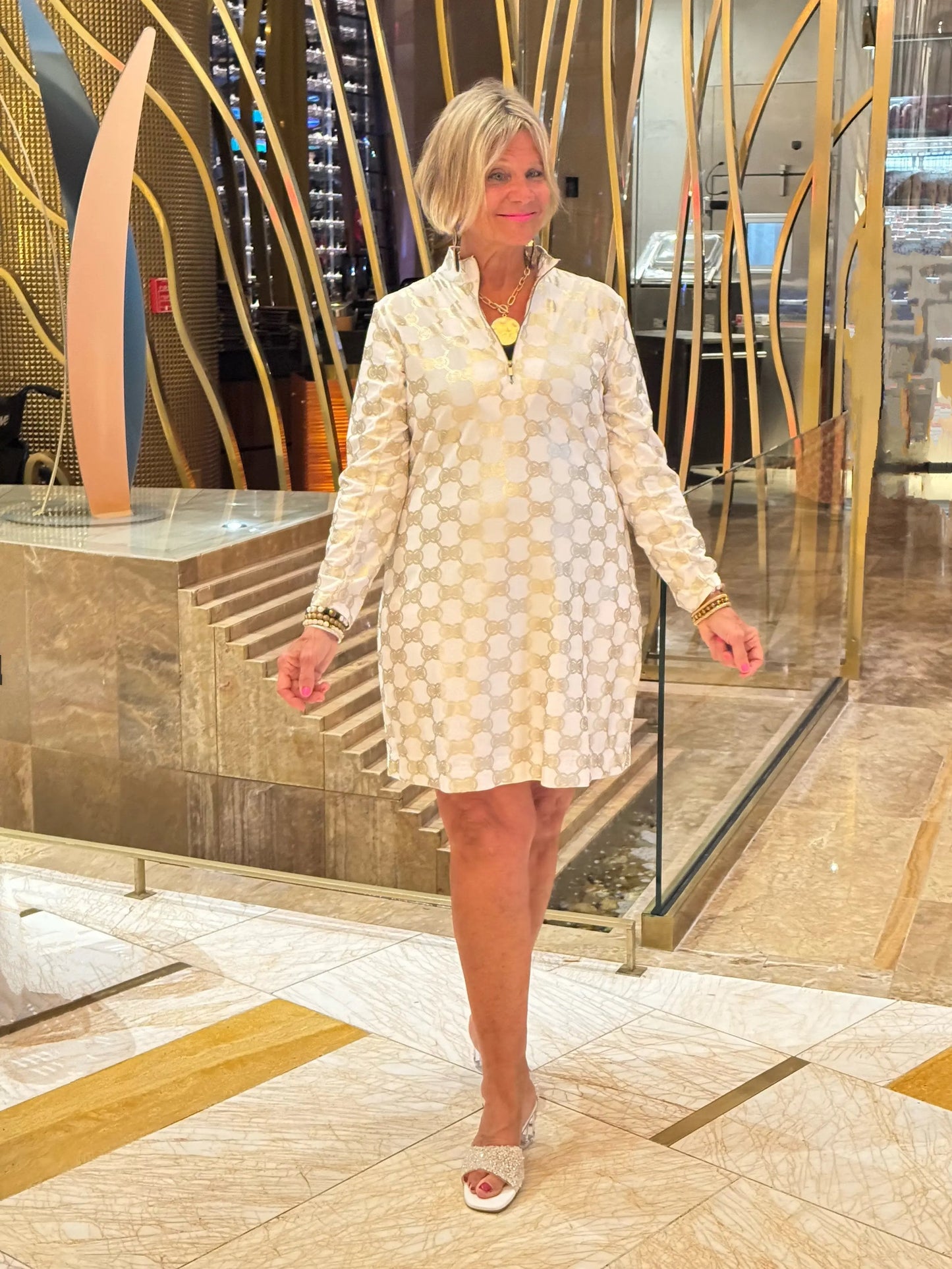 LULU-B GOLD AND WHITE HALF ZIPPER DRESS