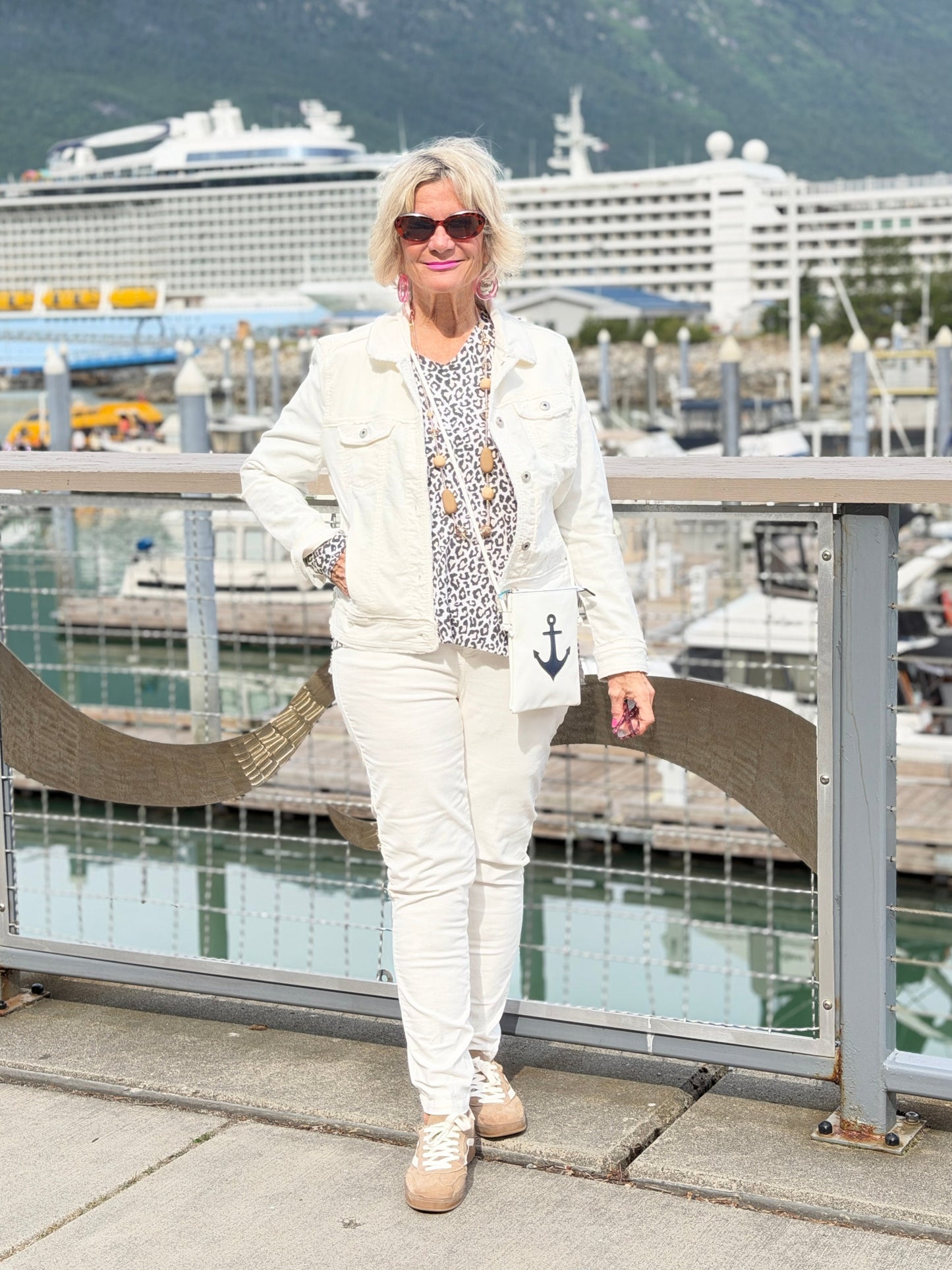 LULU-B IVORY FAUX FUR JACKET