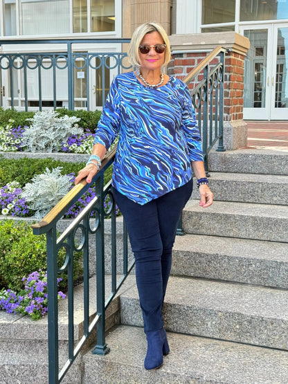 LULU-B SIZZLE BLUE ASYMMETRIC TOP
