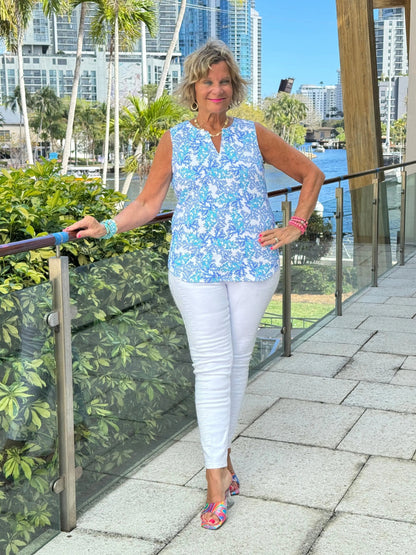 LULU B CORAL BREEZE SLEEVELESS V NECK TOP
