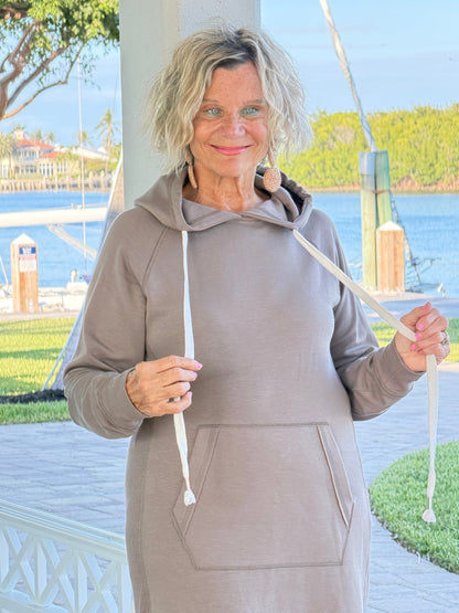 Lulu-b kangaroo pocket Taupe scuba dress