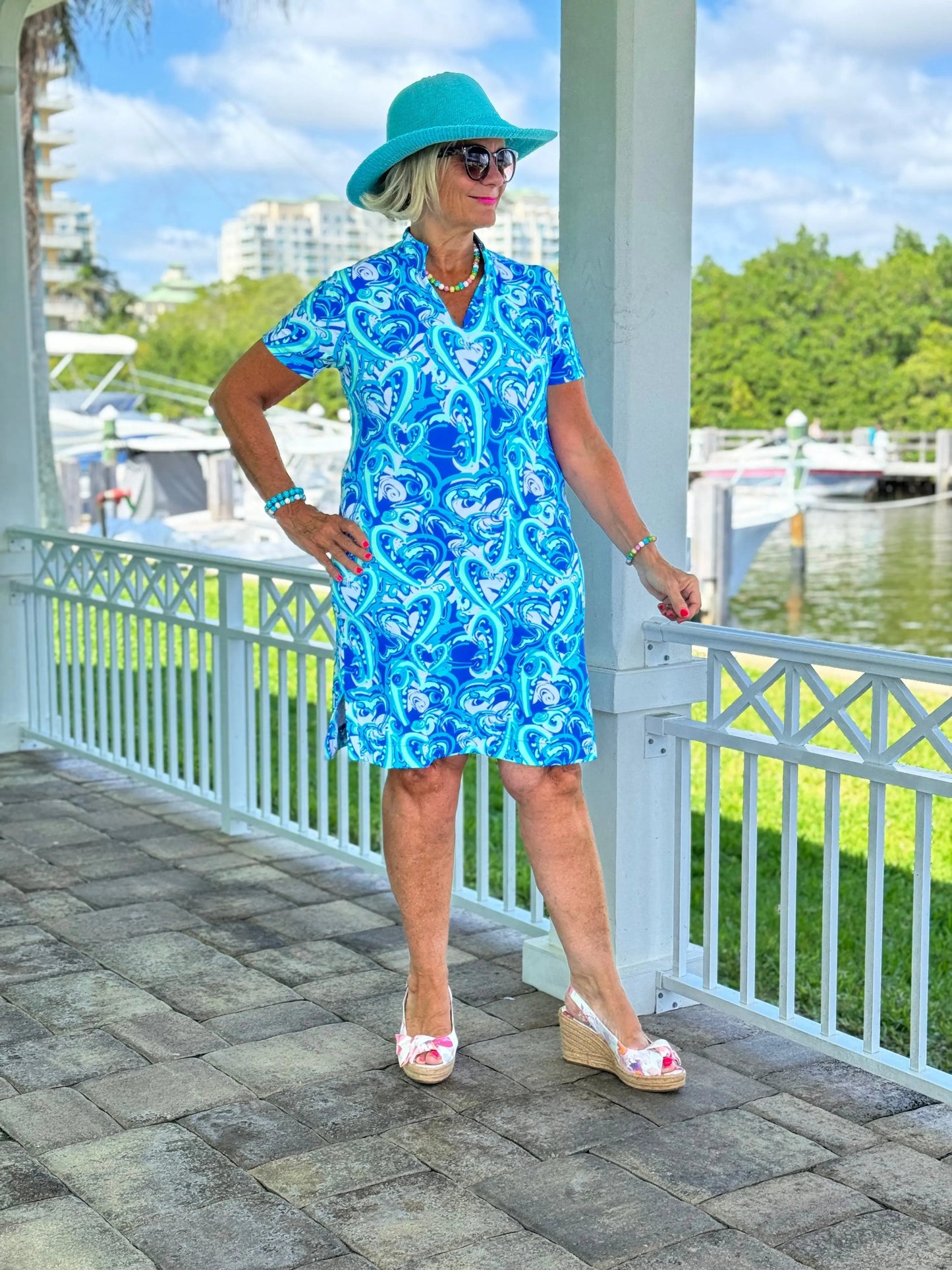 BLUE DREAMING HEARTS SHORT SLEEVE DRESS