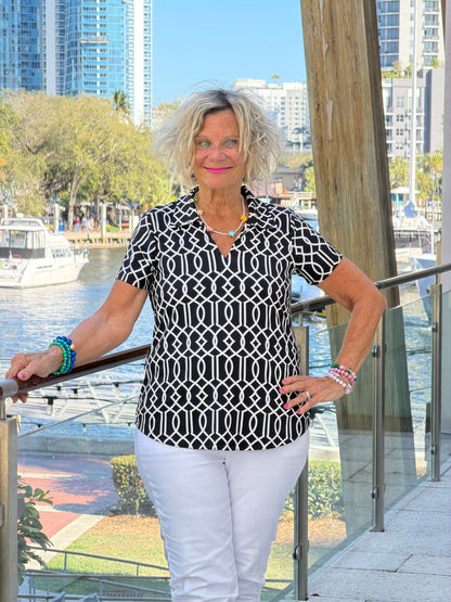 LULU B MIDNIGHT TRELLIS SLEEVE COLLAR TOP