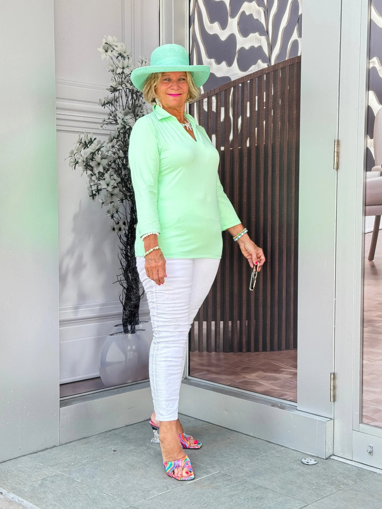 LULU-B SOLID LIME COLLAR SLEEVE TOP