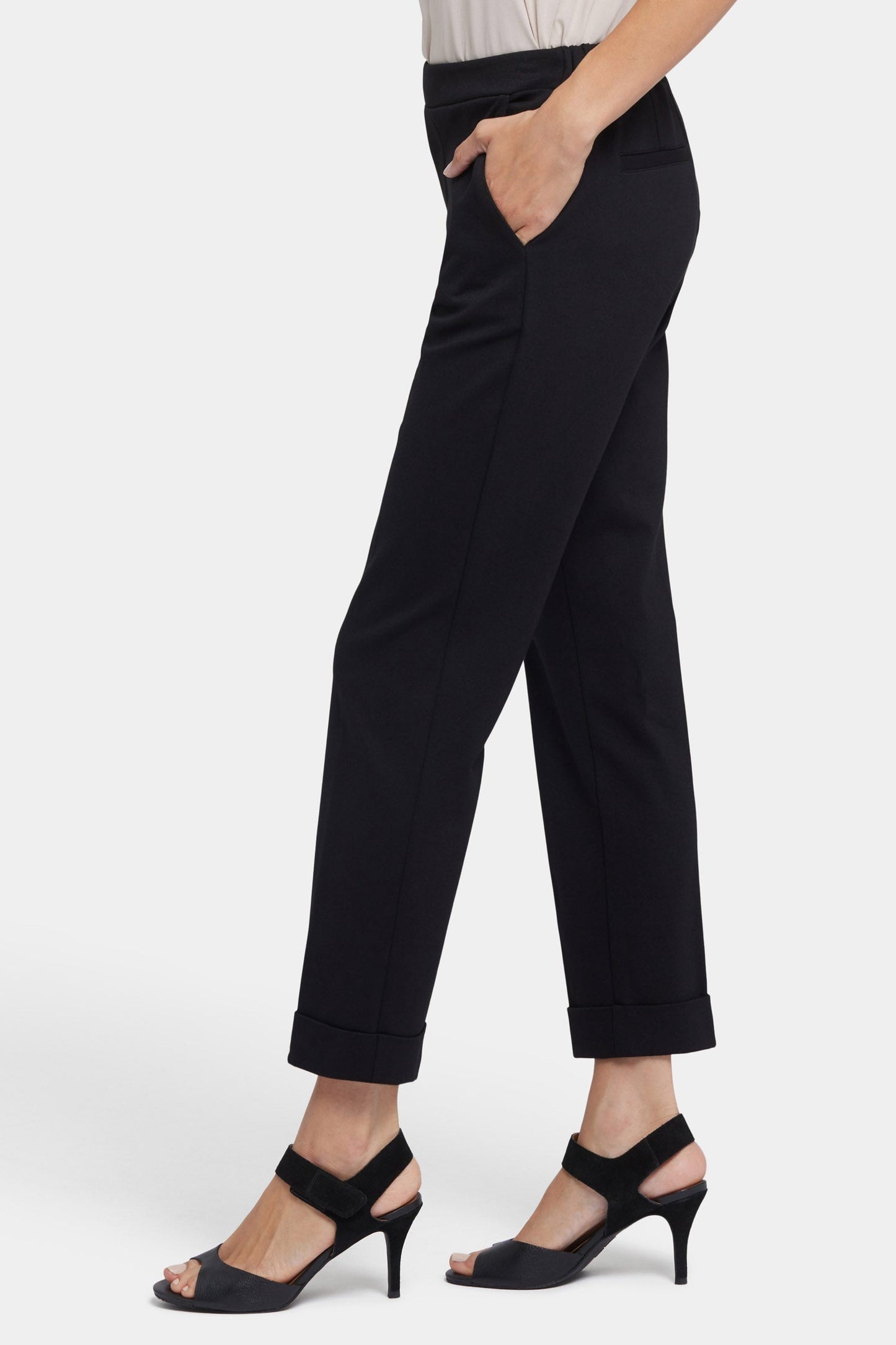 Cassidy Ankle Pull-On Trouser Pants - Black