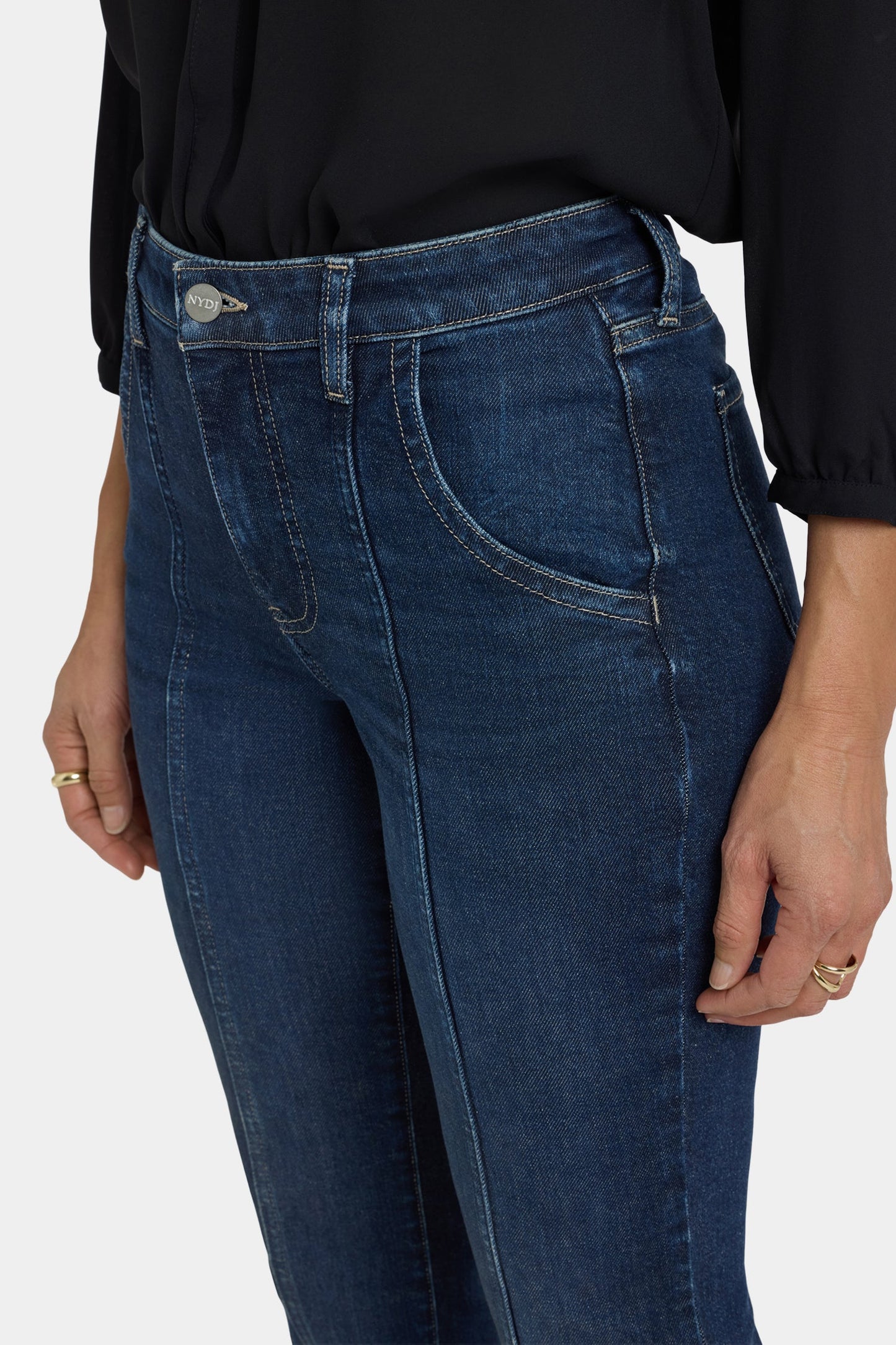 Billie Mini Bootcut Jeans - Indigo Seine