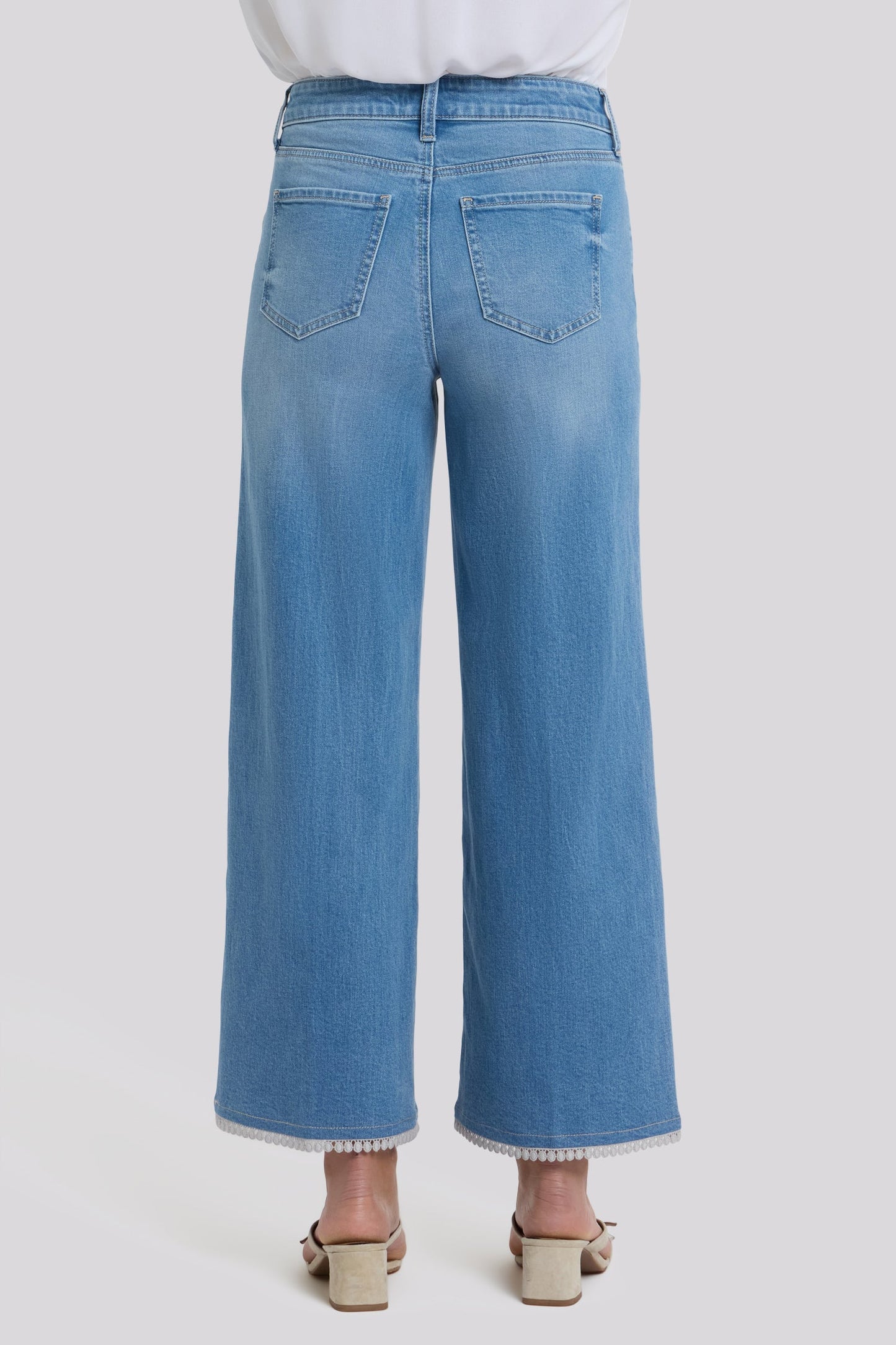 Brodi Wide Leg Ankle Jeans - Vista Lakes