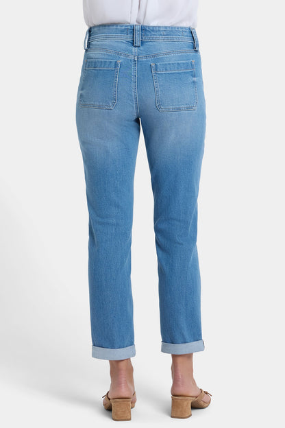 Margot Girlfriend Jeans - Vista Lakes