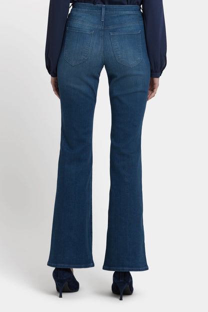 Ava Flared Jeans - Hugo Rain