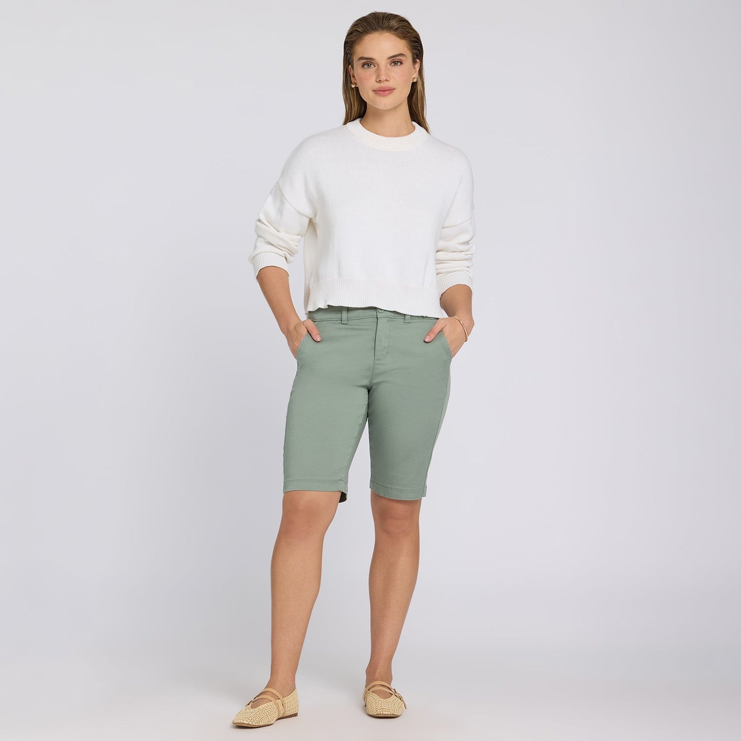 Bermuda Shorts - Mistletoe