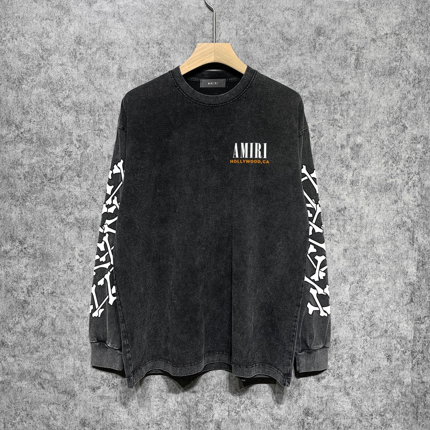 Amiri Long-Sleeved Shirtvintage Washed and Worn Vintage Long Sleeve T-shirt