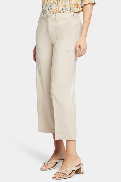Wide Leg Cargo Capri Pants In Petite - Feather