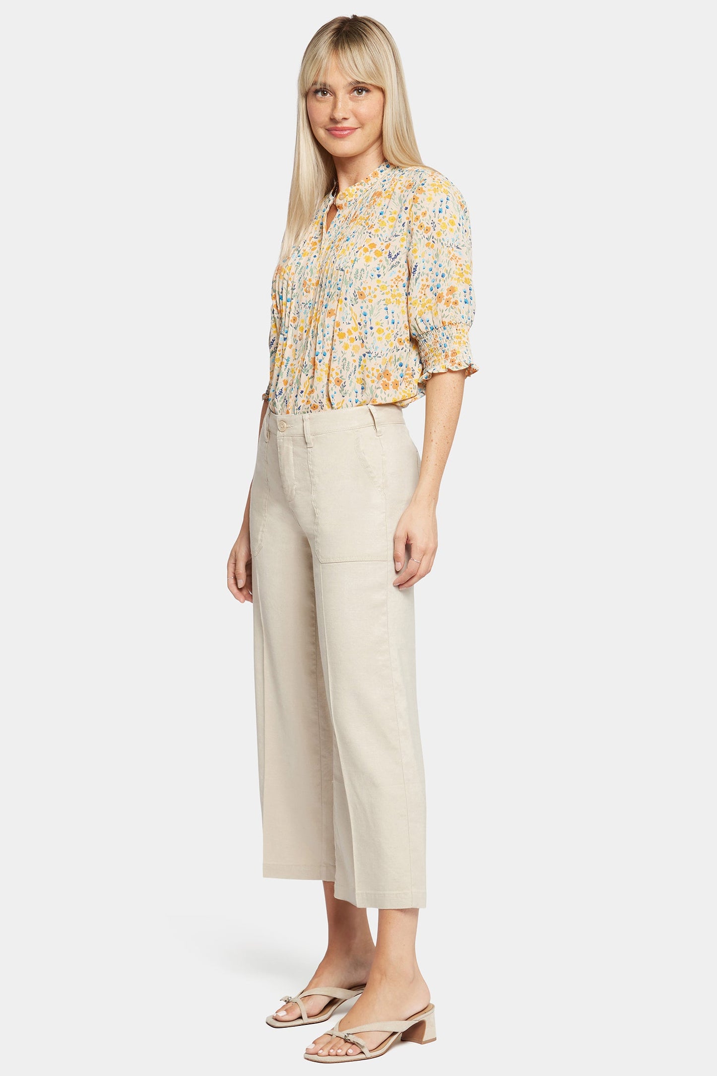 Wide Leg Cargo Capri Pants In Petite - Feather