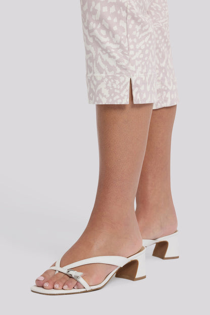 Marilyn Straight Crop Jeans In Petite - Snow Leopard