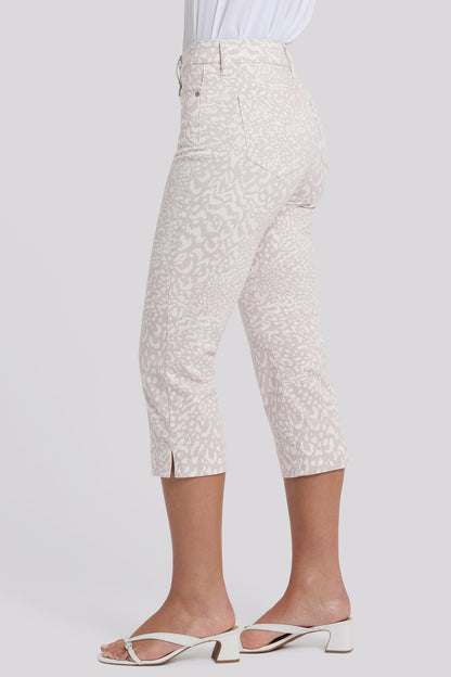 Marilyn Straight Crop Jeans In Petite - Snow Leopard
