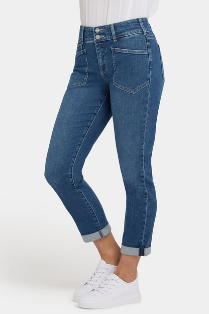Margot Girlfriend Jeans In Petite - Lake Notre-Dame