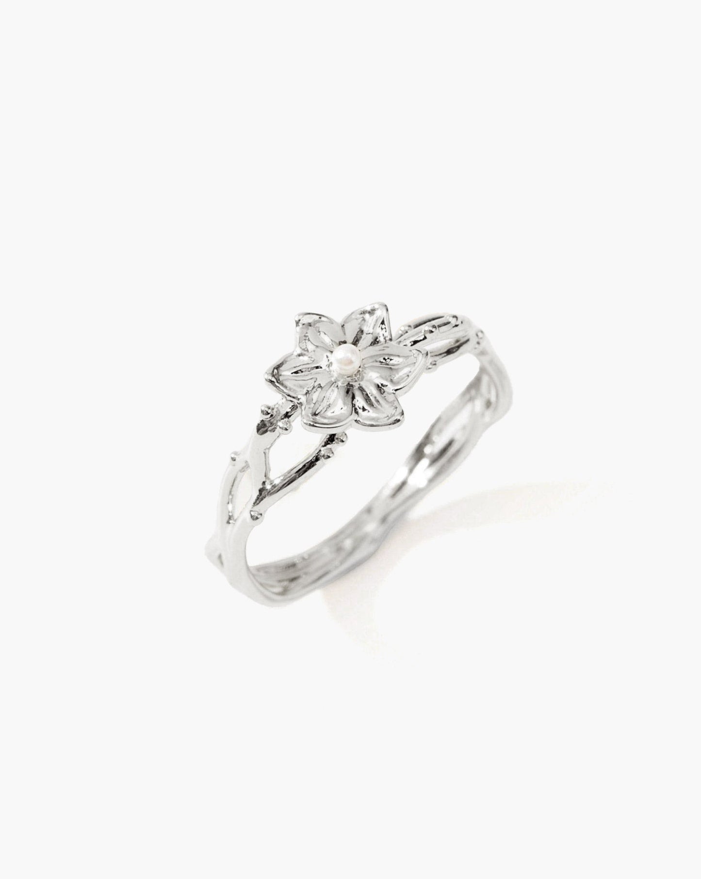 Victoria Ring in Silver