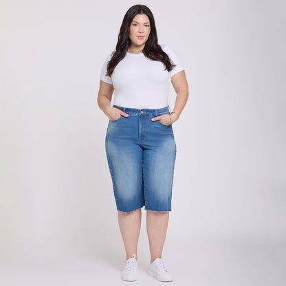 Kristie '80s Bermuda Denim Shorts In Plus Size - Pacifica