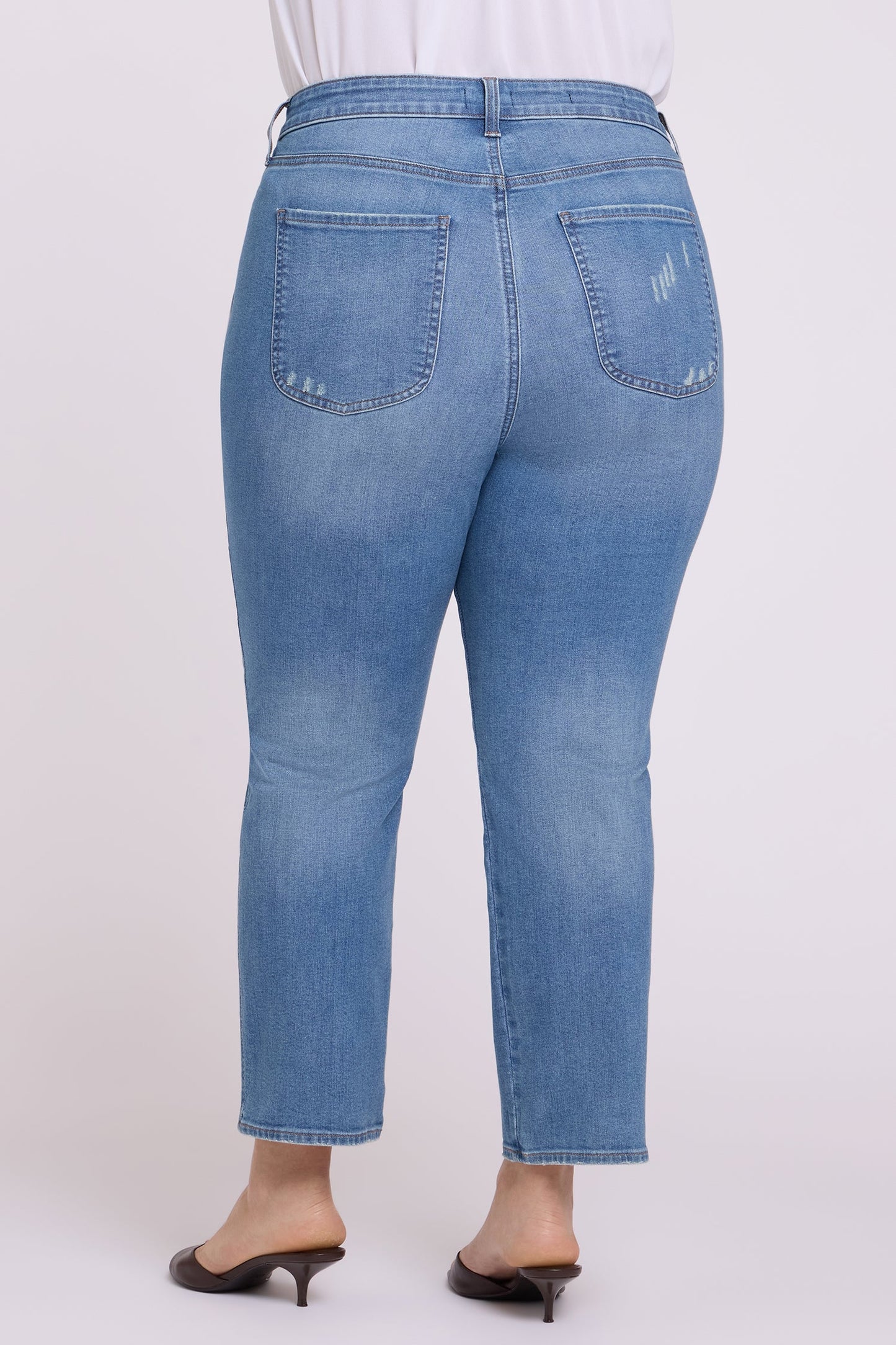 Marilyn Straight Ankle Jeans In Plus Size - Port Sea