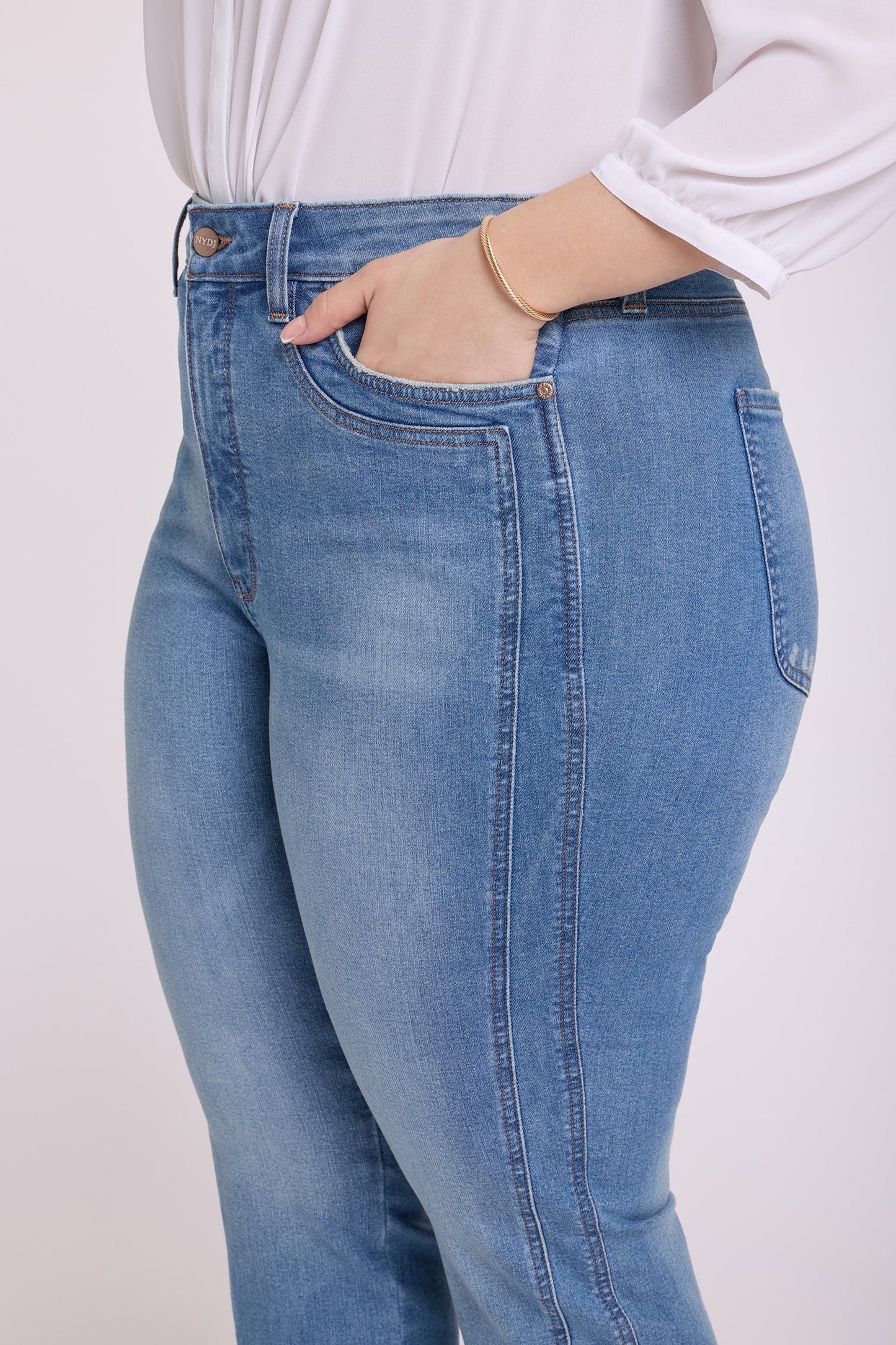 Marilyn Straight Ankle Jeans In Plus Size - Port Sea