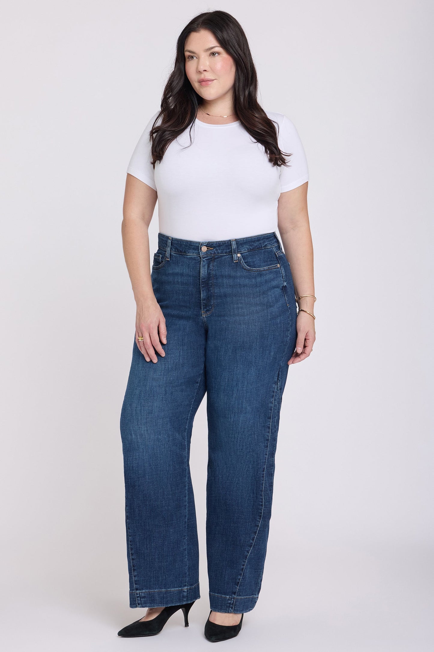 Teresa Wide Leg Jeans In Plus Size - Sunset Villa