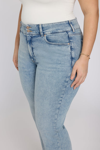 Bailey Relaxed Straight Crop Jeans In Plus Size - Keys View