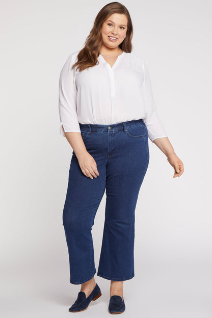 Waist-Match™ Relaxed Flared Jeans In Plus Size - Genesis