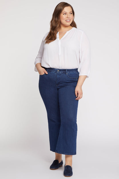Waist-Match™ Relaxed Flared Jeans In Plus Size - Genesis