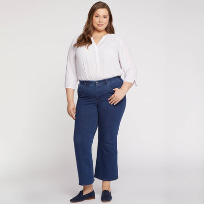 Waist-Match™ Relaxed Flared Jeans In Plus Size - Genesis