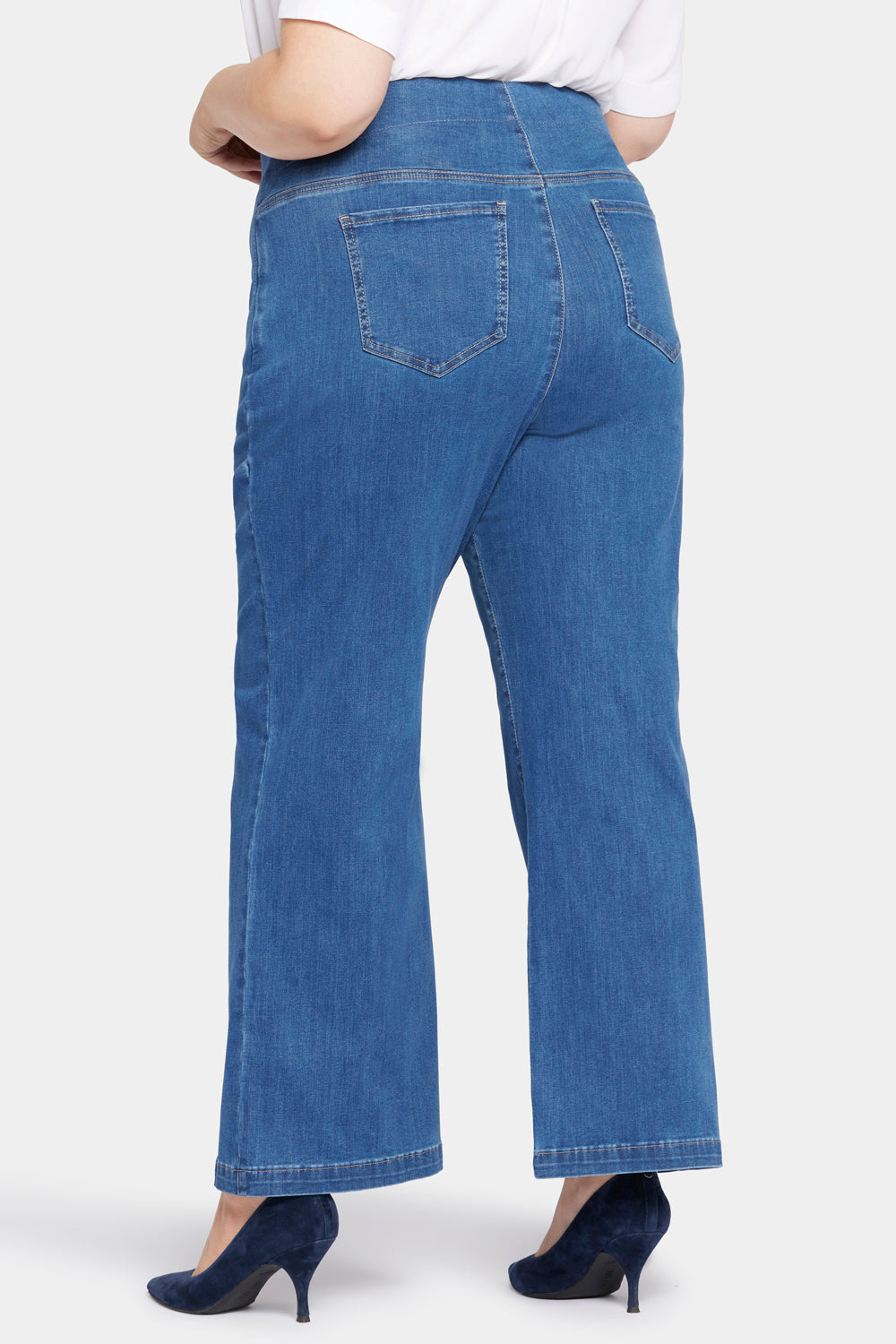 Pull-On Teresa Wide Leg Jeans In Plus Size - Waterfall